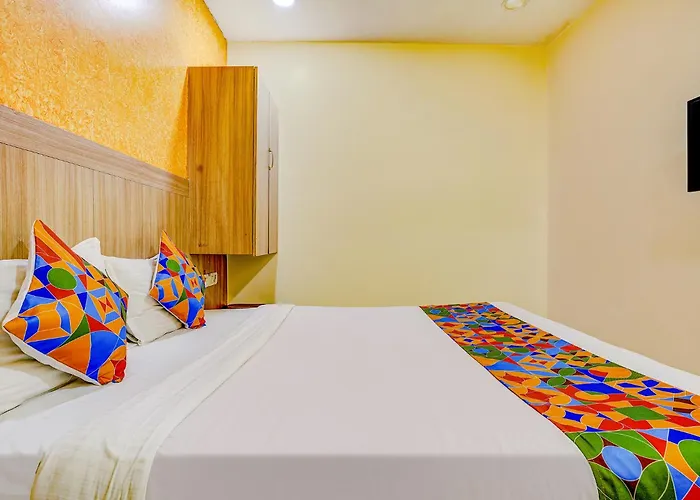 Fabexpress Prakash Inn - Nr Mumbai International Airport
